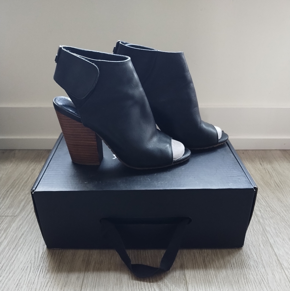 RUDSAK Black Leather Open-Toe Block Heel Ankle Booties